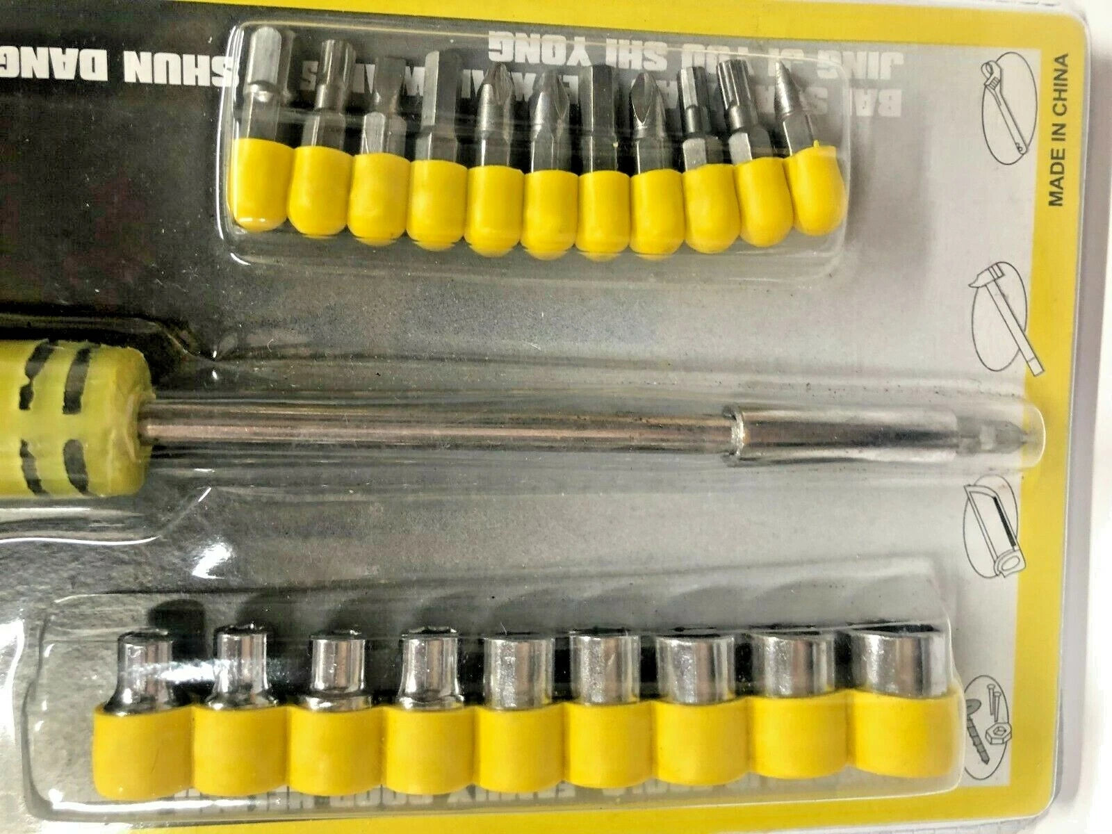 SCREWDRIVER + ASSORTED ENDS SCREW DRIVER SET NUTS + SCREW HEADS 21 PIECES | HYT