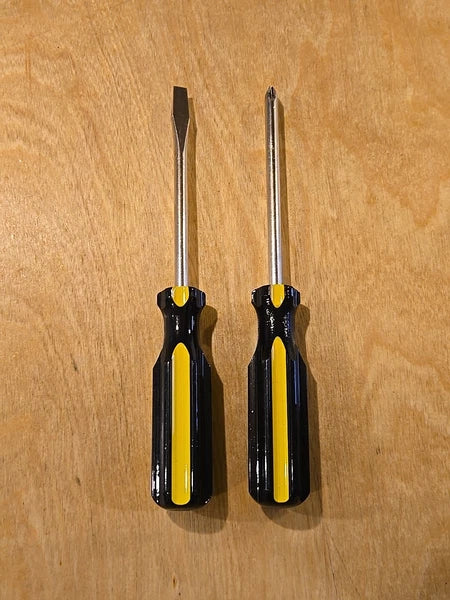 Vintage Stanley Thrifty 4" Screwdrivers 2 PC Set 64-302 USA Made New w/o Pkg