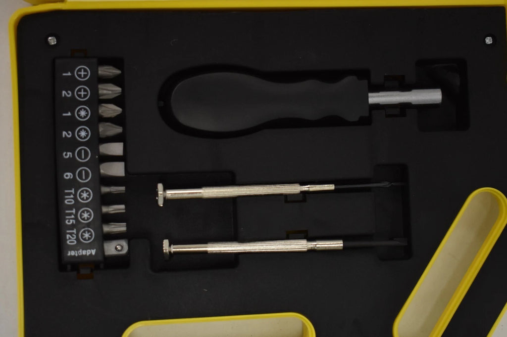 Tool Kit Screwdriver/Pliers Bits Set In Oil Brand Case Yellow For Decor