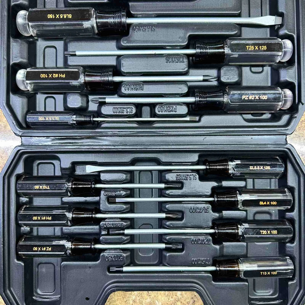 Brand New Magnetic 12 Pieces Tacklife HHS7B Screwdriver Set with Case