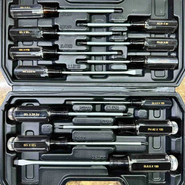 Brand New Magnetic 12 Pieces Tacklife HHS7B Screwdriver Set with Case
